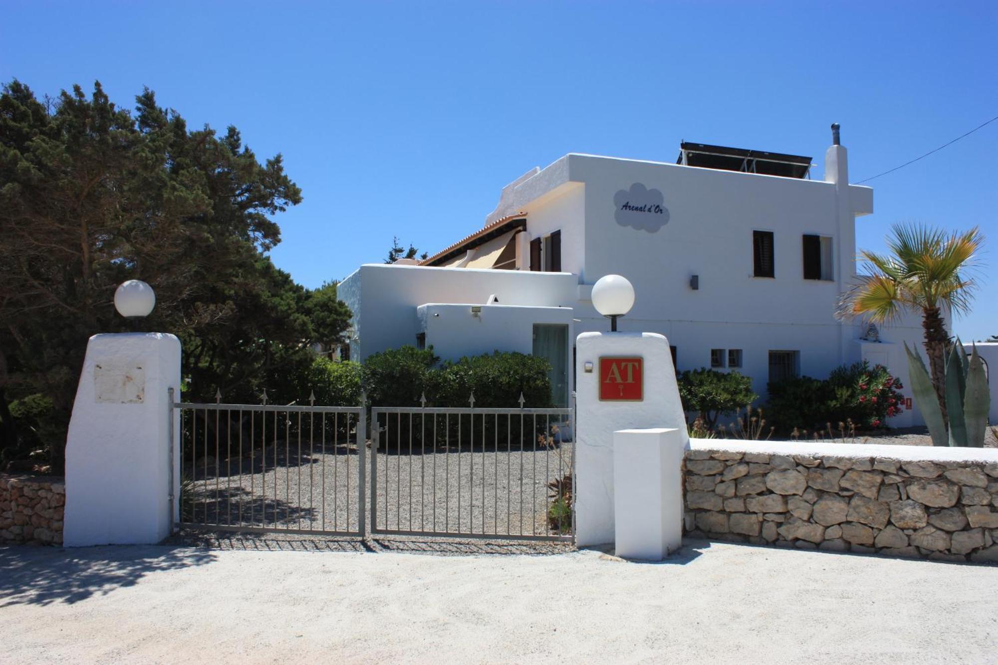 Playa Des Figueral阿雷纳多尔旅馆公寓 外观 照片