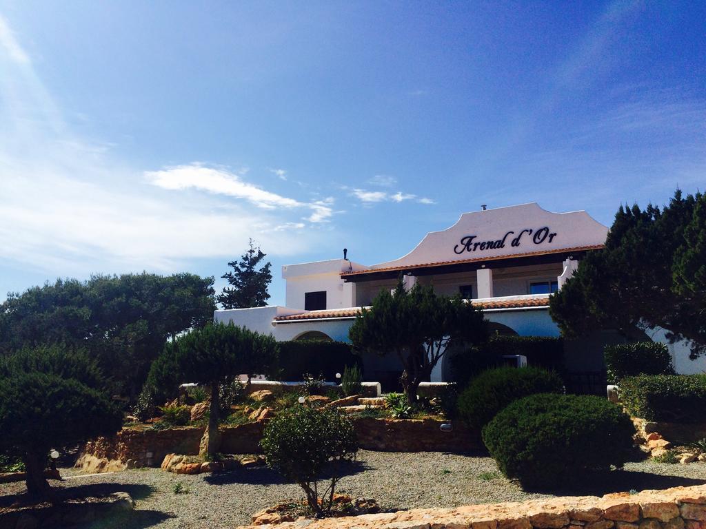 Playa Des Figueral阿雷纳多尔旅馆公寓 外观 照片